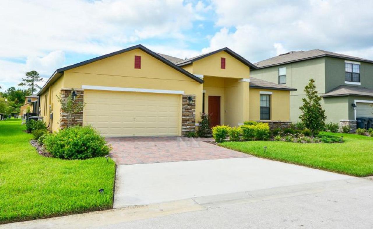 Make Memories With Your Family And Friends In This Beautiful Home 1014 Loughman Eksteriør billede