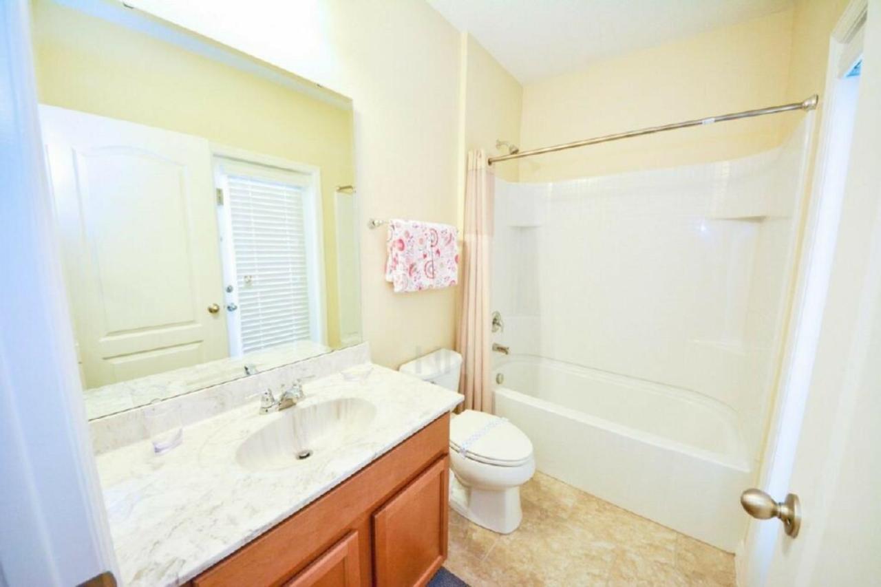 Make Memories With Your Family And Friends In This Beautiful Home 1014 Loughman Eksteriør billede